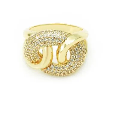 鋪路CZ女性的銀戒指